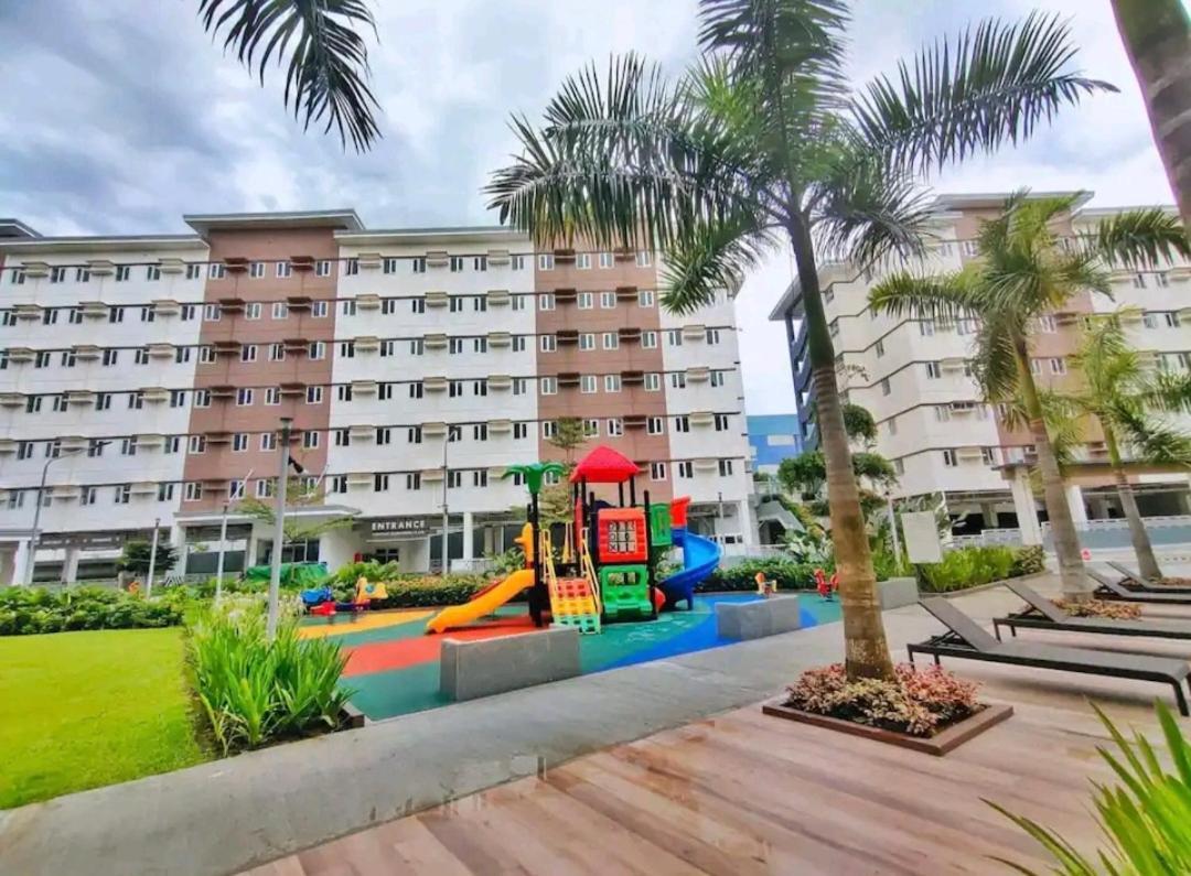 Staycation Ni Inday Trece Martires Luaran gambar