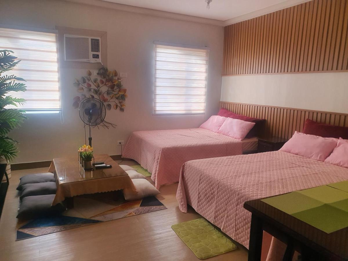 Staycation Ni Inday Trece Martires Luaran gambar