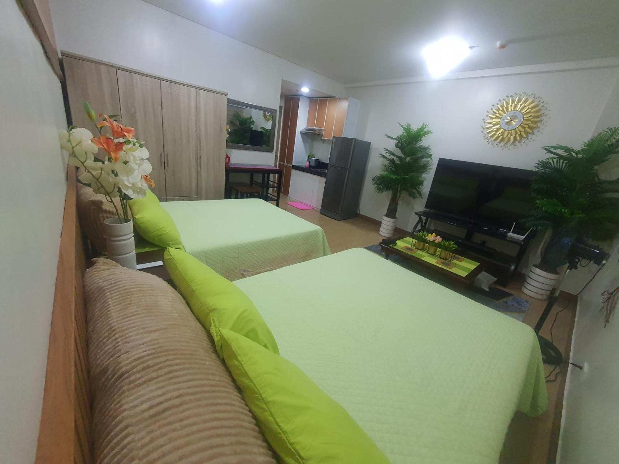 Staycation Ni Inday Trece Martires Luaran gambar